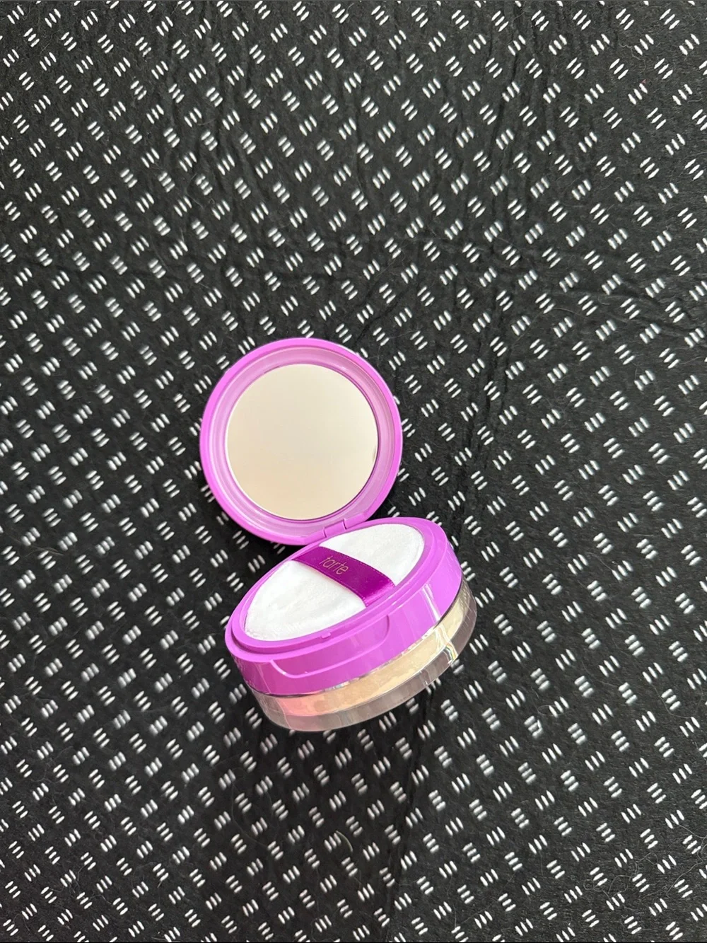 Brand New tarte Shape Tape Setting Powder —Color translucent🛍